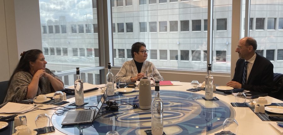 Photo of Dr. Ivan Zinger (right) meeting with NWAC CEO, Lynne Groulx (left) and President Carol McBride (middle).