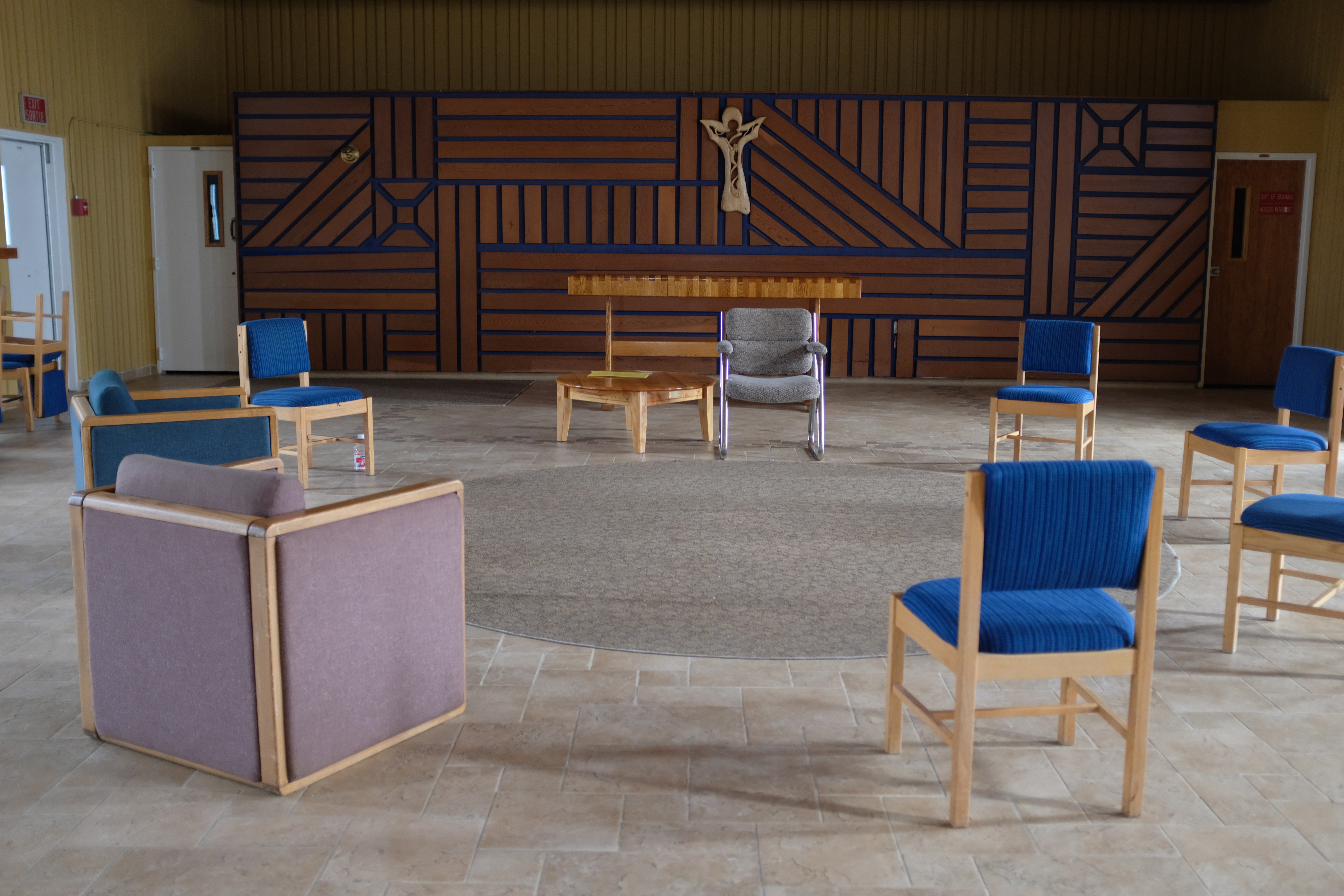 Photo inside the chapel at Springhill Institution. A circle of chairs in the foreground.